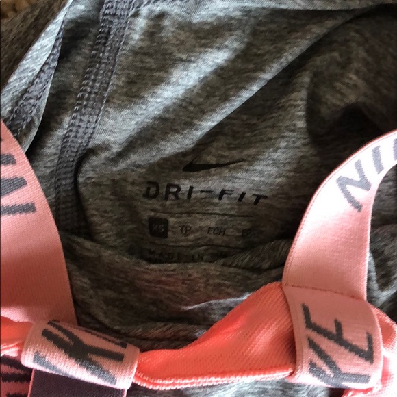 Nike Dri Fit XS Tank Top - Picture 3 of 3